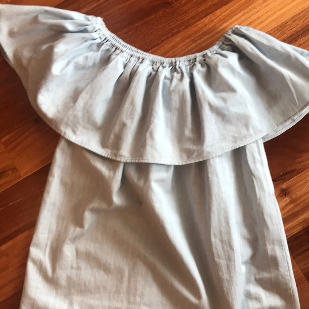 NEVER WORN 🌟 Off the shoulder dress